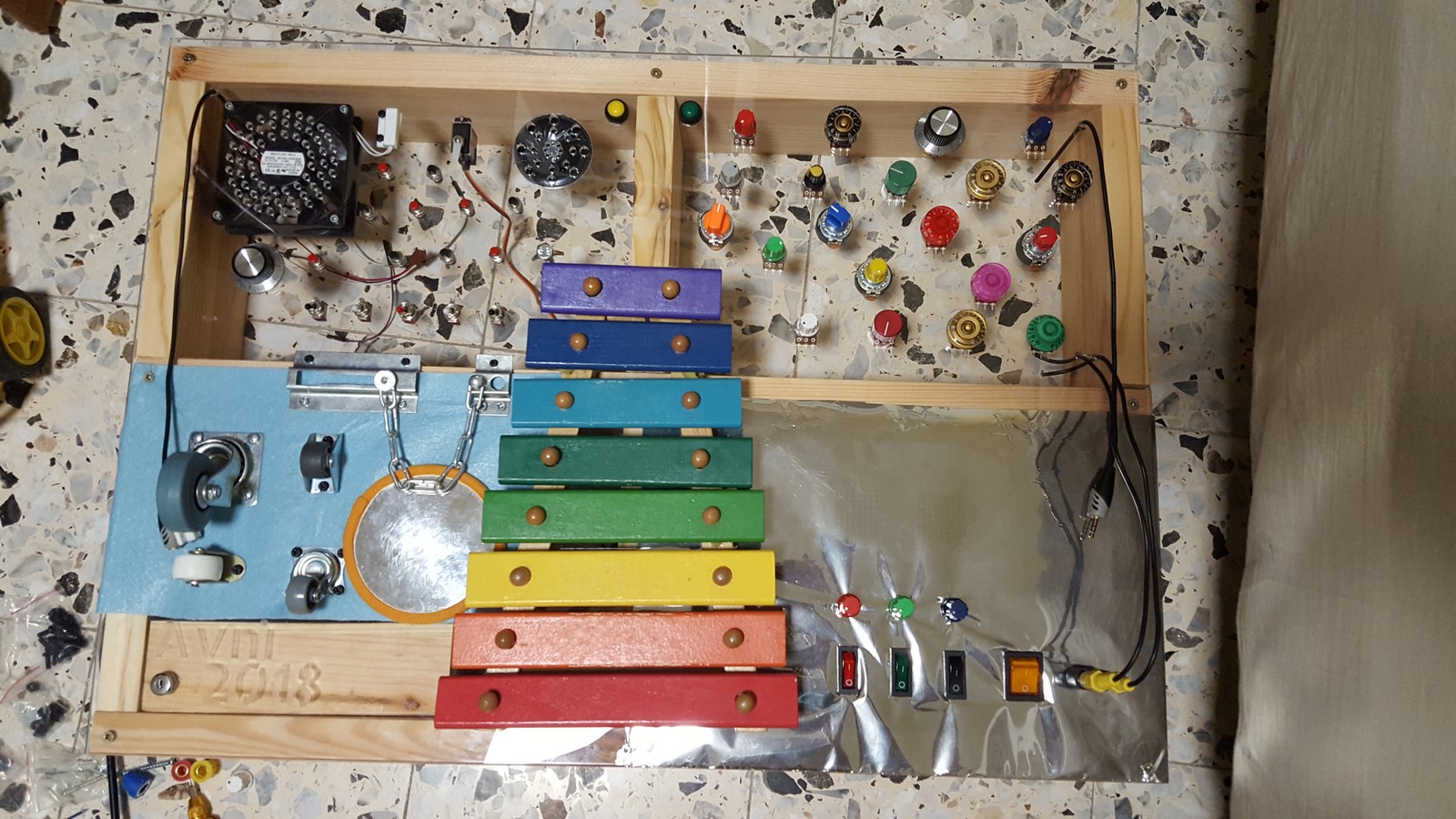 Baby Busy Board assembling