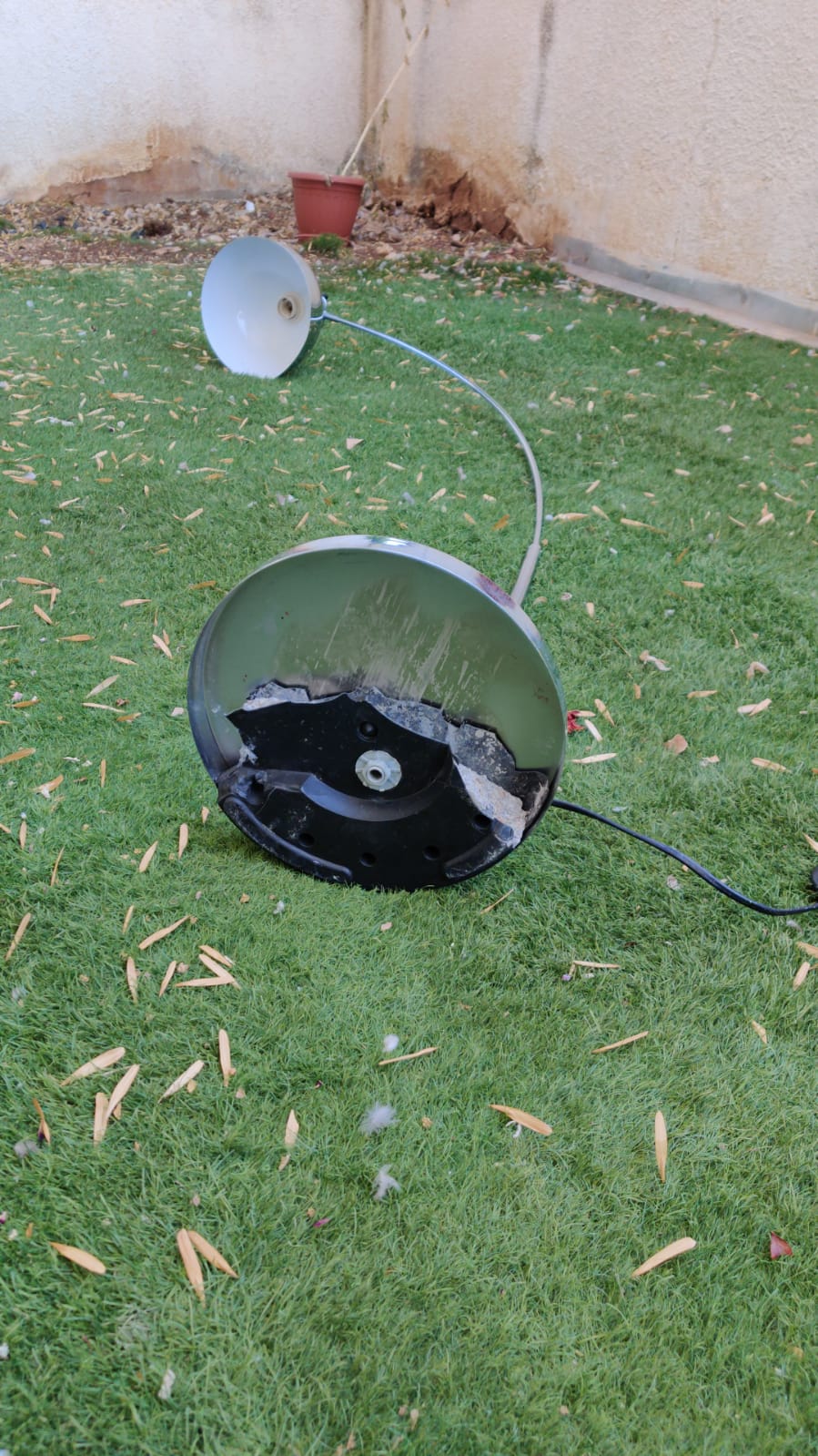 Today I've learned how to use cement!