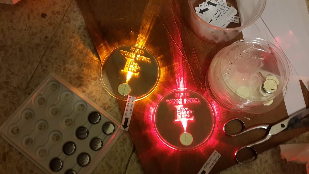 Glowing Coasters - Great Wedding Favors For the Guests