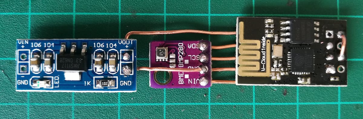 Make a $6 Tiny Portable Weather Station that Transmits Live Data Wherever You Are