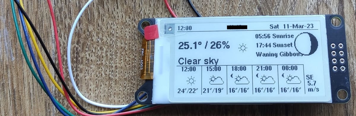 Make a Weather Station with an ESP32 and a WeAct 2.13 inch EPaper Screen